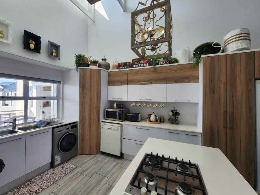 3 Bedroom Property for Sale in Marina Martinique Eastern Cape